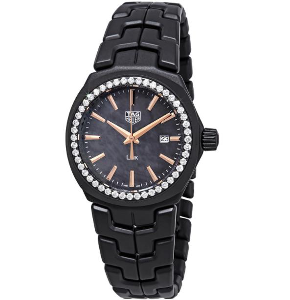 The black dials copy watches are decorated with diamonds.